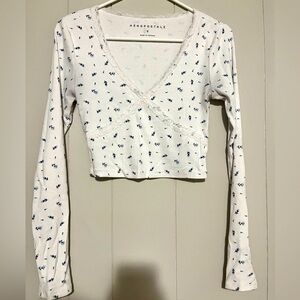 Aeropostale White Cream Crop Blouse Long Sleeve